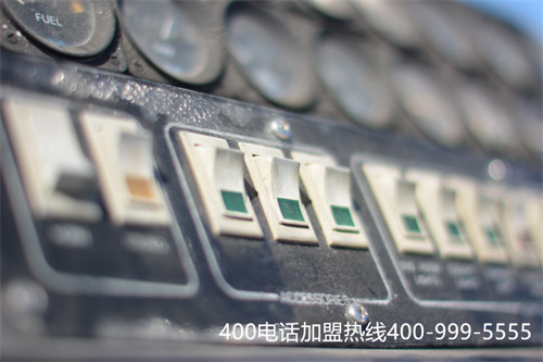 (企業(yè)選擇400電話代理商需謹(jǐn)慎)(400電話辦理怎樣更方便省事，選擇代理服務(wù)商會(huì)更好)