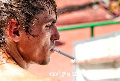 (400電話申請哪個代理商好)(400電話申請，服務(wù)商費用更低)